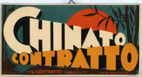 Original 1935 Art Deco Italian advertising poster for Chinato Contratto featuring bold cream and burnt orange typography against teal-green background with silhouetted trees and golden sunset composition, compact horizontal cartone format.